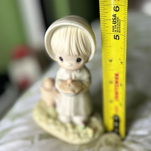 VTG Porcelain Enesco Precious Moments November Month Motif Holding Pie Art Decor - Picture 10 of 13
